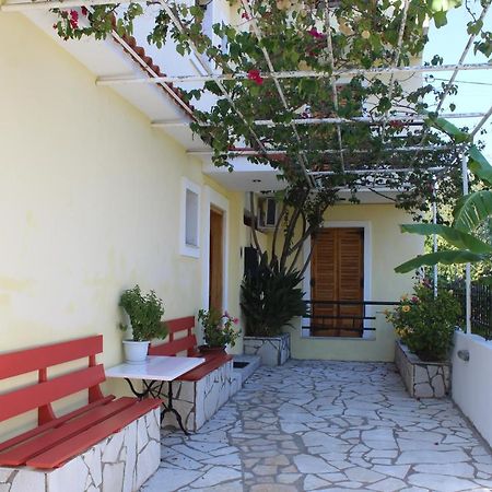 Sapfo Studios & Apartments Nydri  Zewnętrze zdjęcie